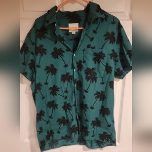 American Eagle button up